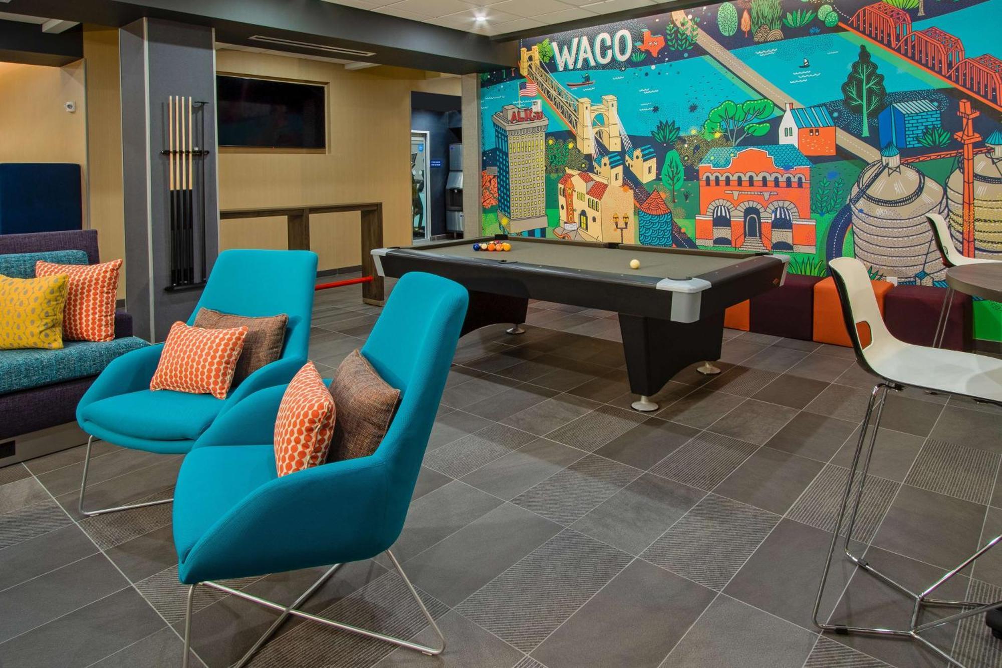 Tru By Hilton Waco South Hotel Exterior photo